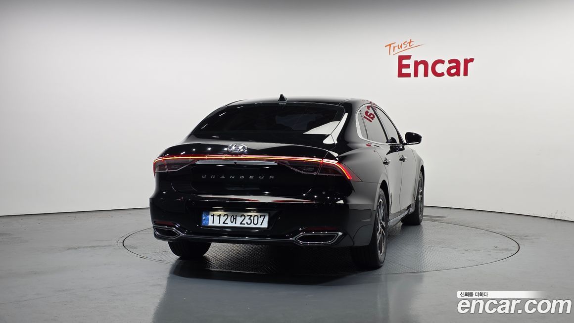 Hyundai Grandeur 2021