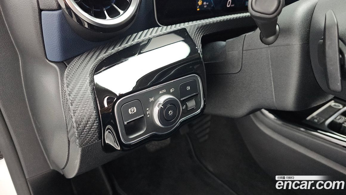 Mercedes-Benz A-Class 2019