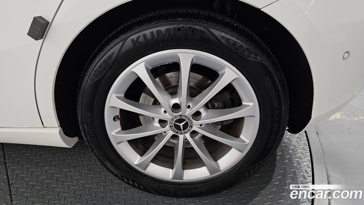 Mercedes-Benz A-Class 2019