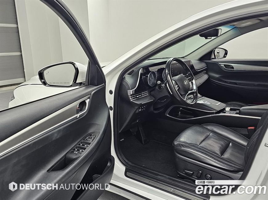 Hyundai Grandeur 2020