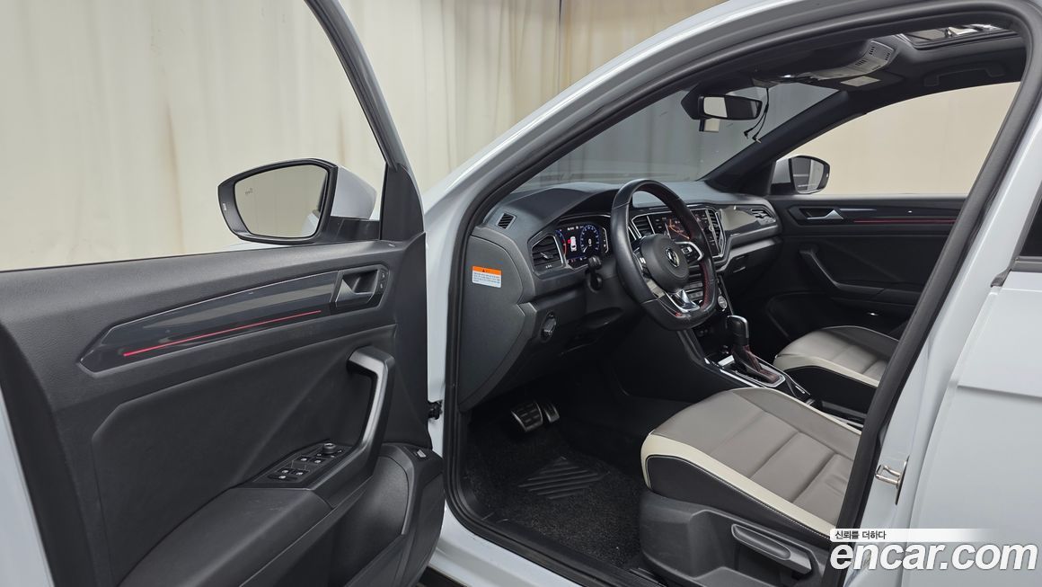 Volkswagen T-Roc 2021