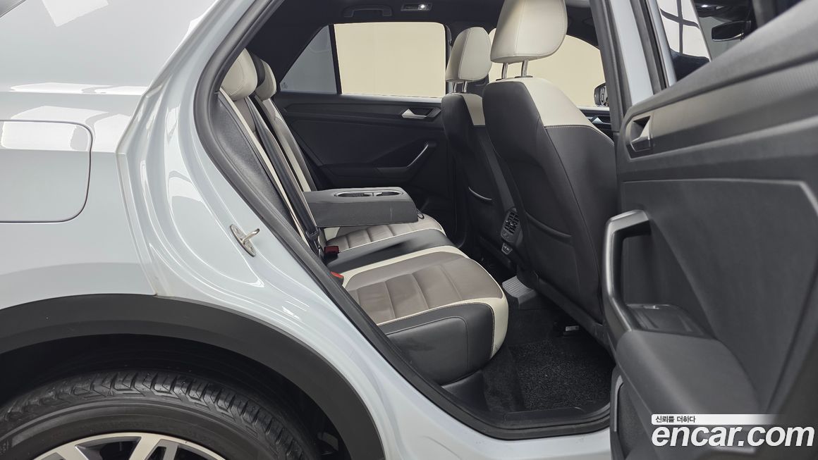 Volkswagen T-Roc 2021