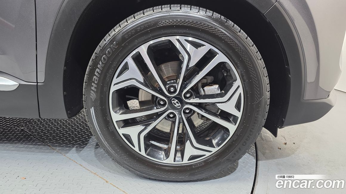 Hyundai Santafe 2020