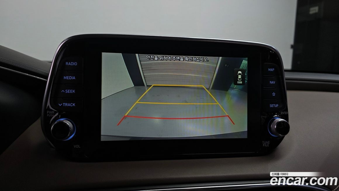 Hyundai Santafe 2020