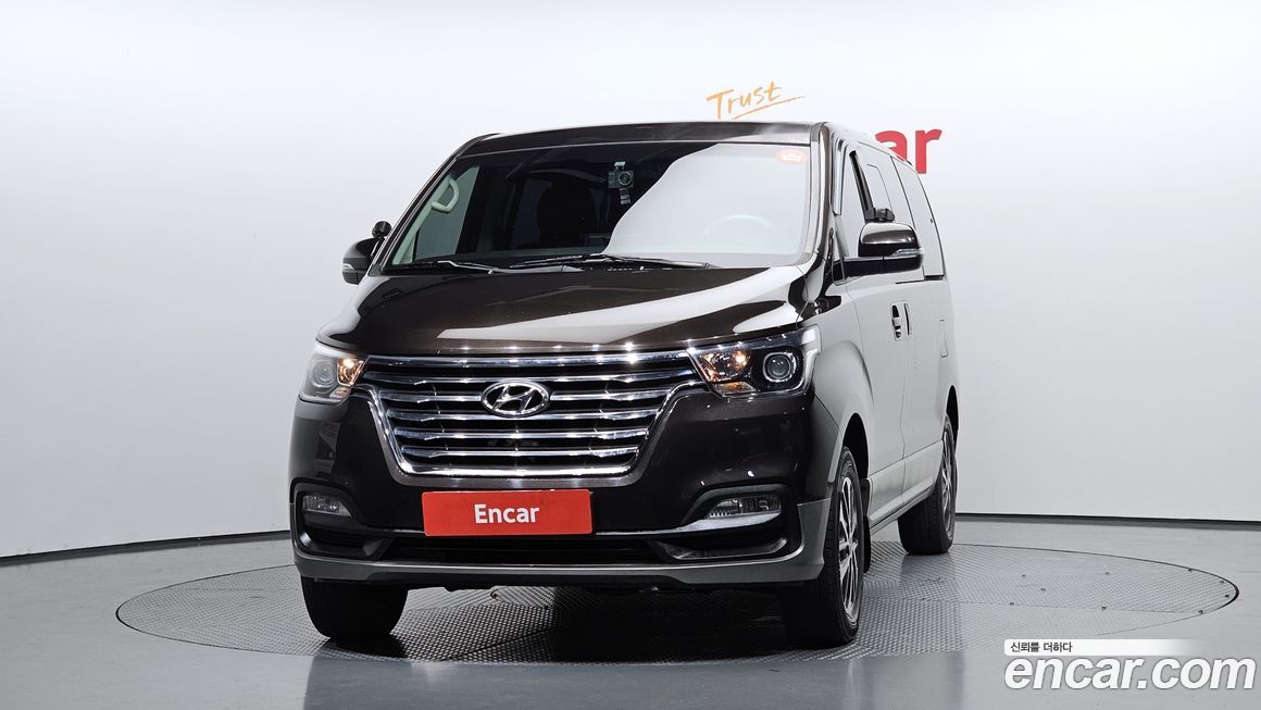 Hyundai Starex 2019