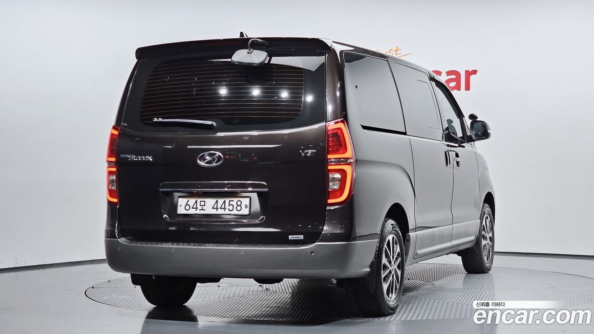 Hyundai Starex 2019
