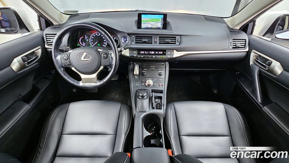 Lexus CT200h 2017
