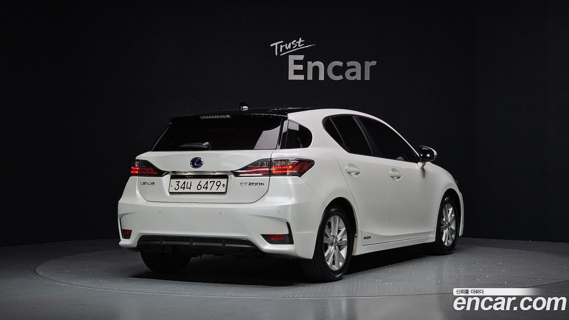 Lexus CT200h 2017