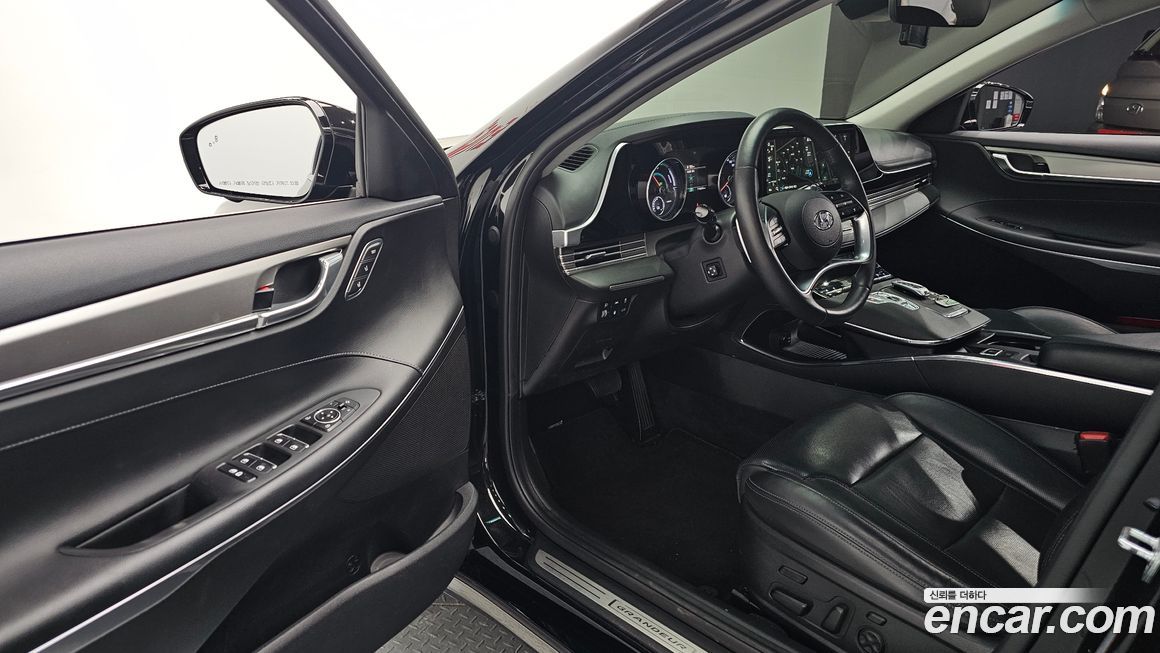 Hyundai Grandeur 2022