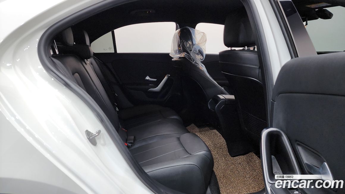 Mercedes-Benz A-Class 2021