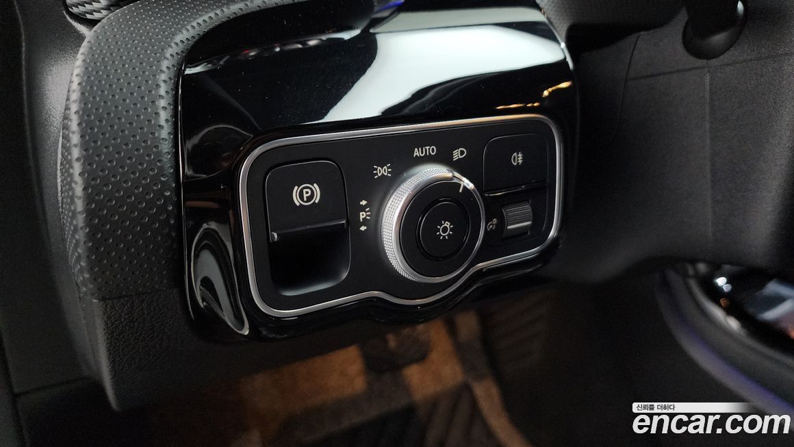 Mercedes-Benz A-Class 2021