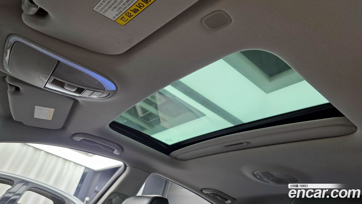 Hyundai Genesis 2011