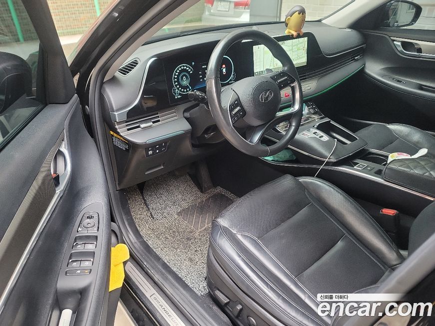 Hyundai Grandeur 2020