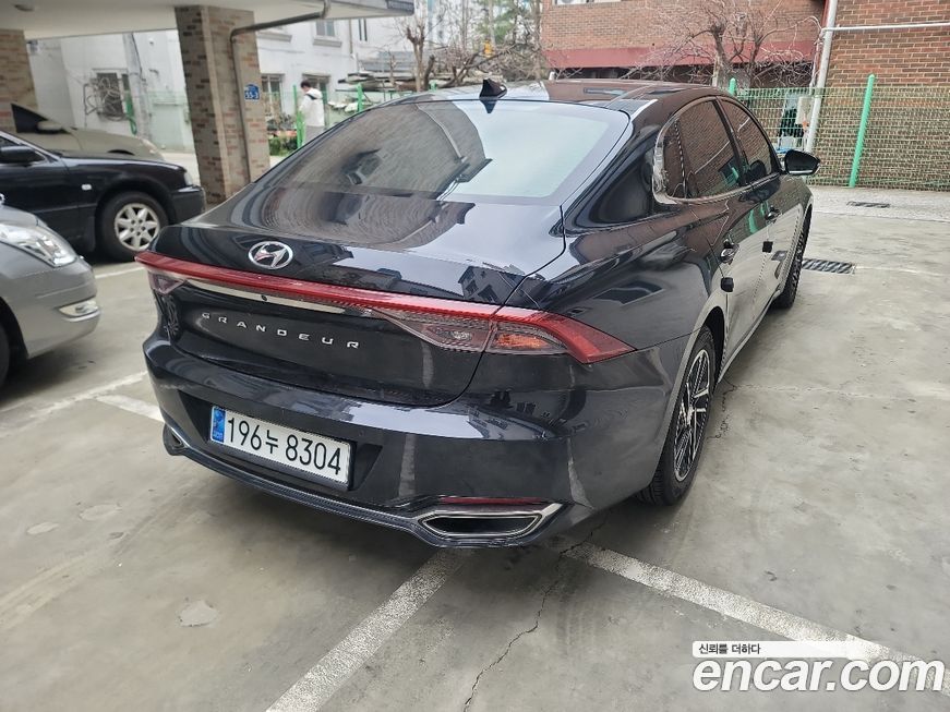 Hyundai Grandeur 2020