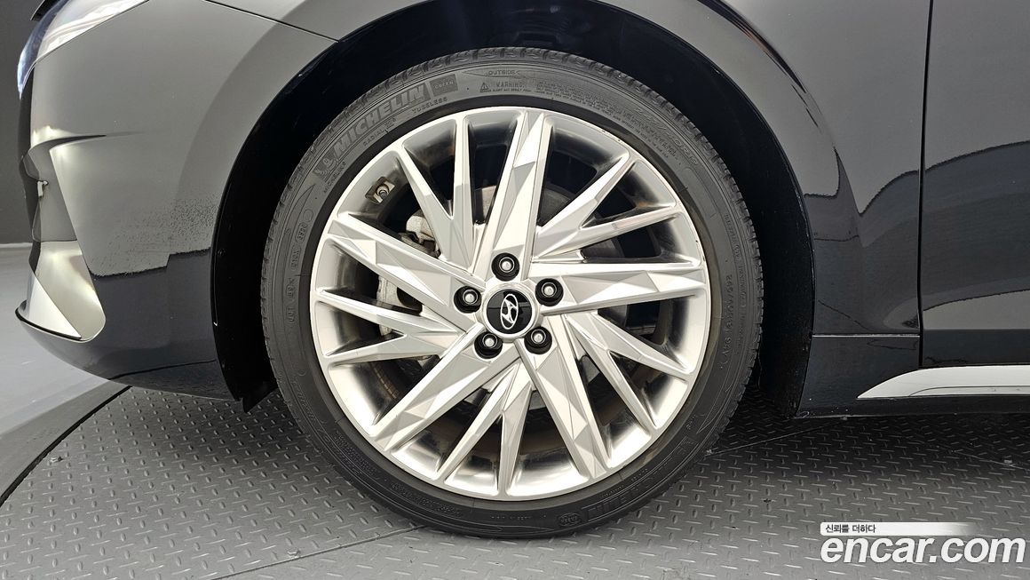 Hyundai Grandeur 2021