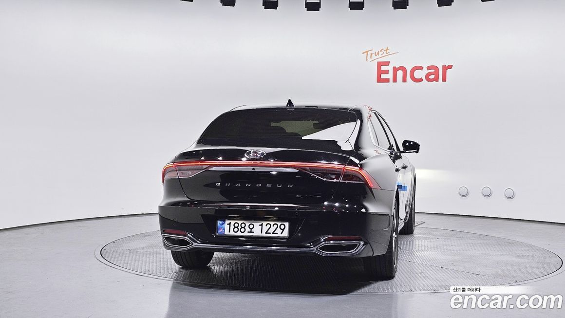 Hyundai Grandeur 2022