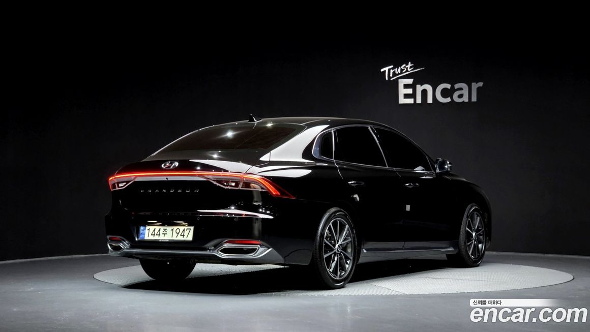 Hyundai Grandeur 2022