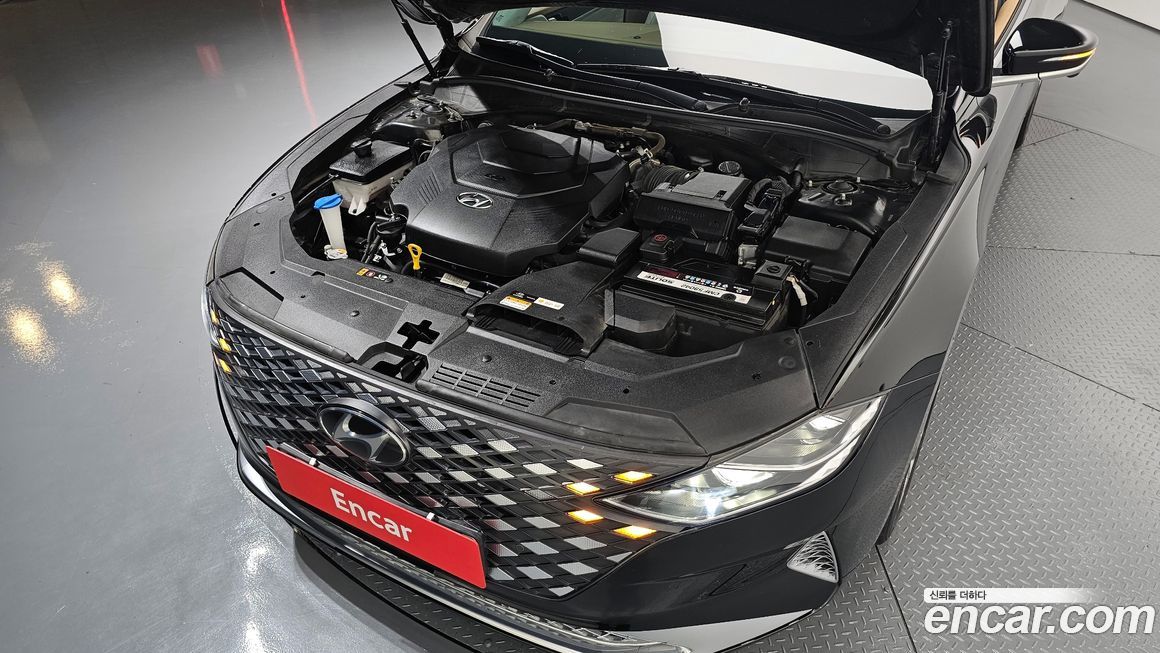 Hyundai Grandeur 2021