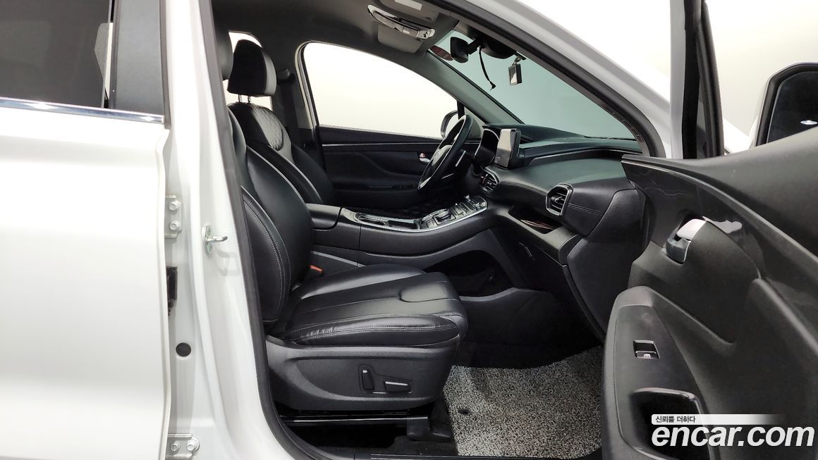 Hyundai Santafe 2022