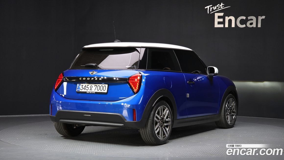 Mini Cooper 2025