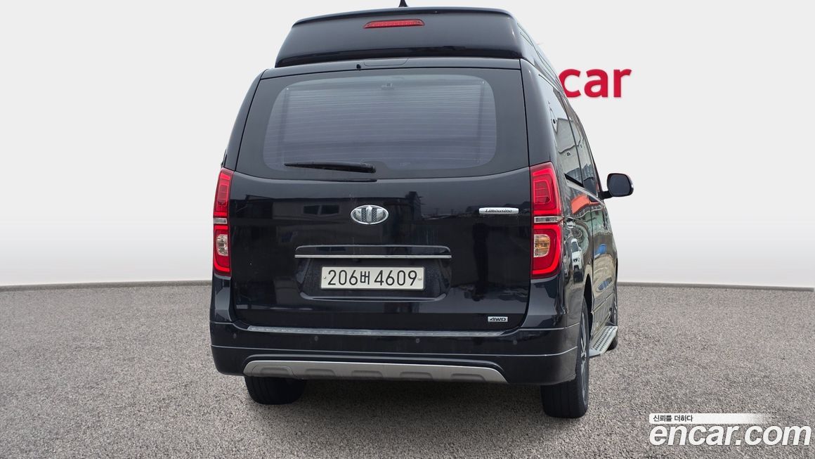Hyundai Starex 2019