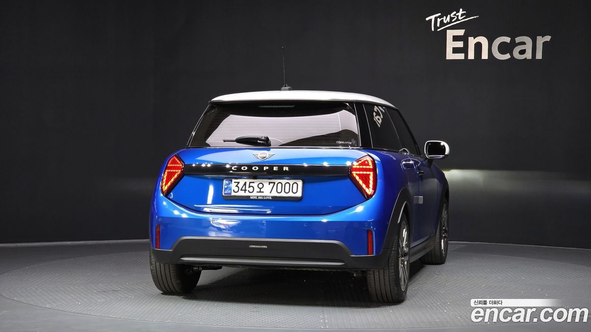 Mini Cooper 2025