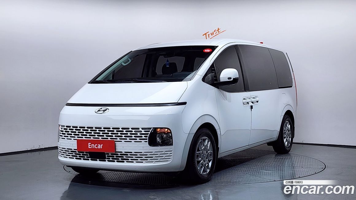 Hyundai Staria 2023