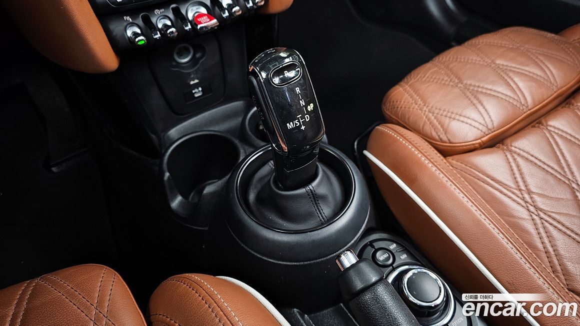 Mini Cooper Convertible 2022