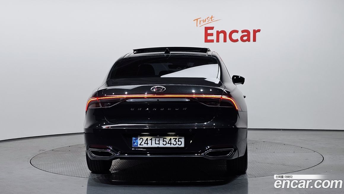 Hyundai Grandeur 2022