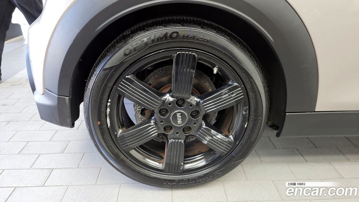 Mini Cooper Convertible 2022