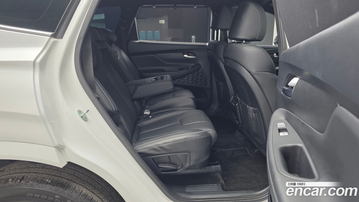 Hyundai Santafe 2022