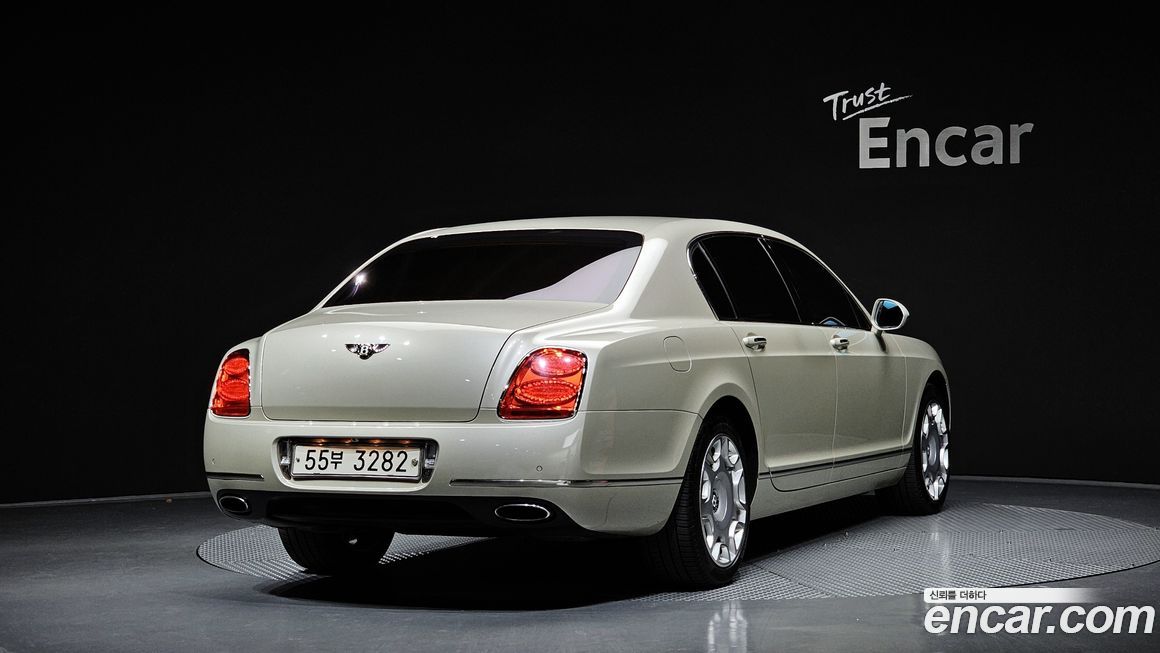 Bentley Flying Spur 2011