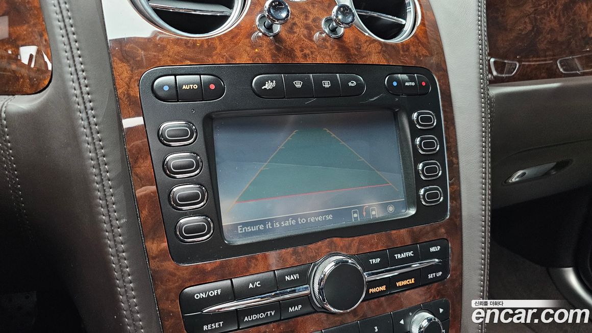 Bentley Flying Spur 2011