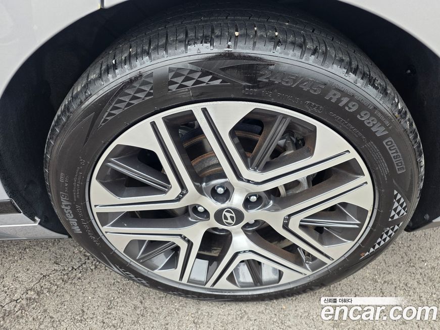 Hyundai Grandeur 2023