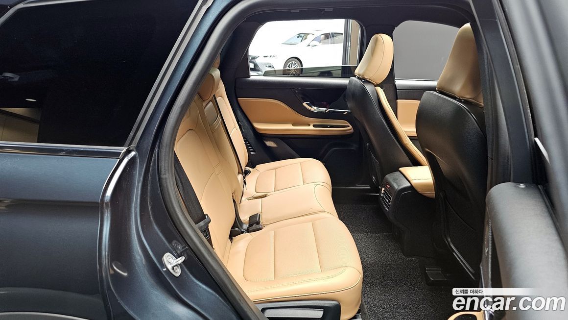 Lincoln Corsair 2022