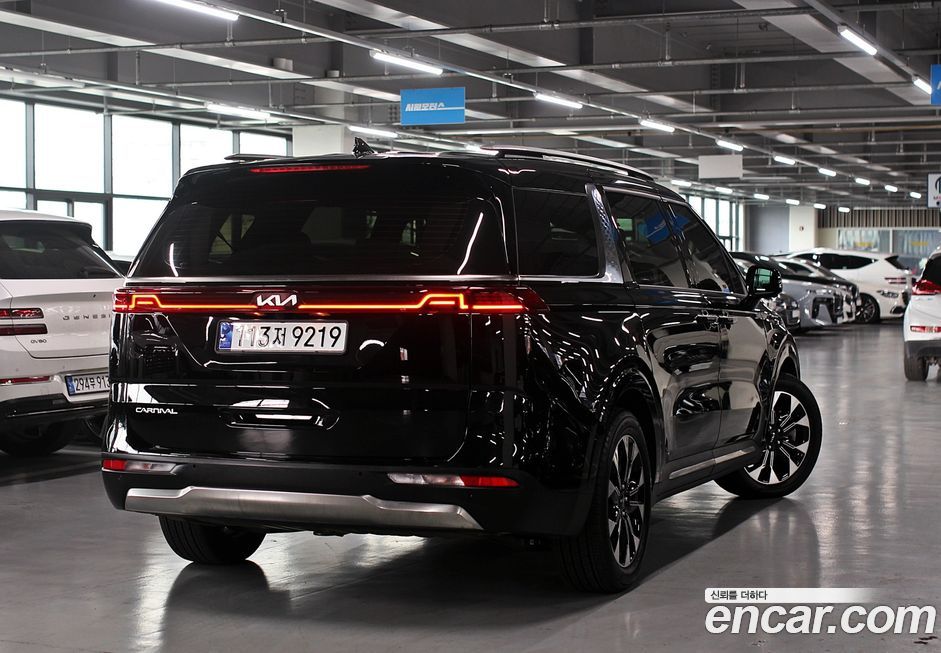 Kia Canival 2023