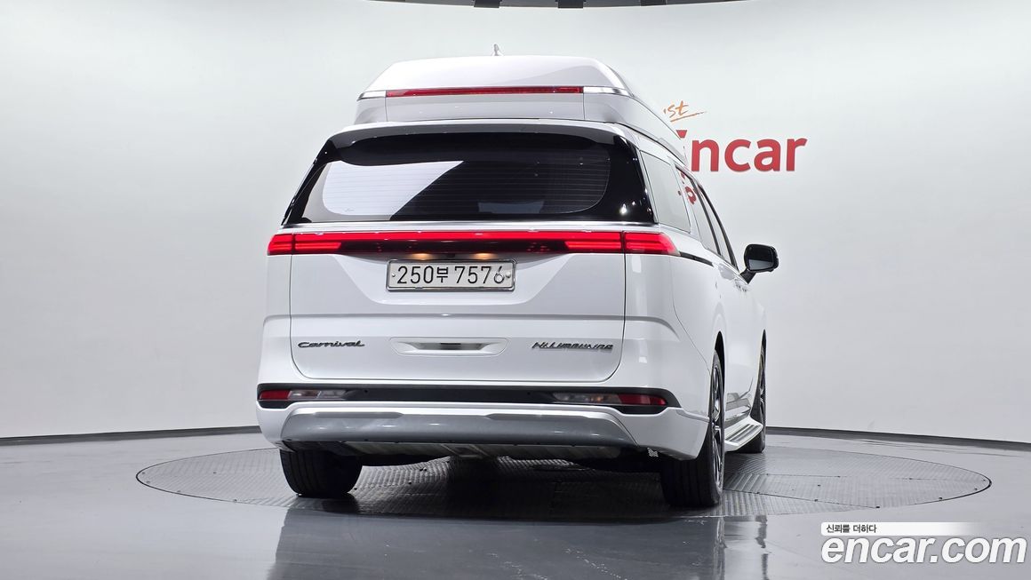 Kia Canival 2021