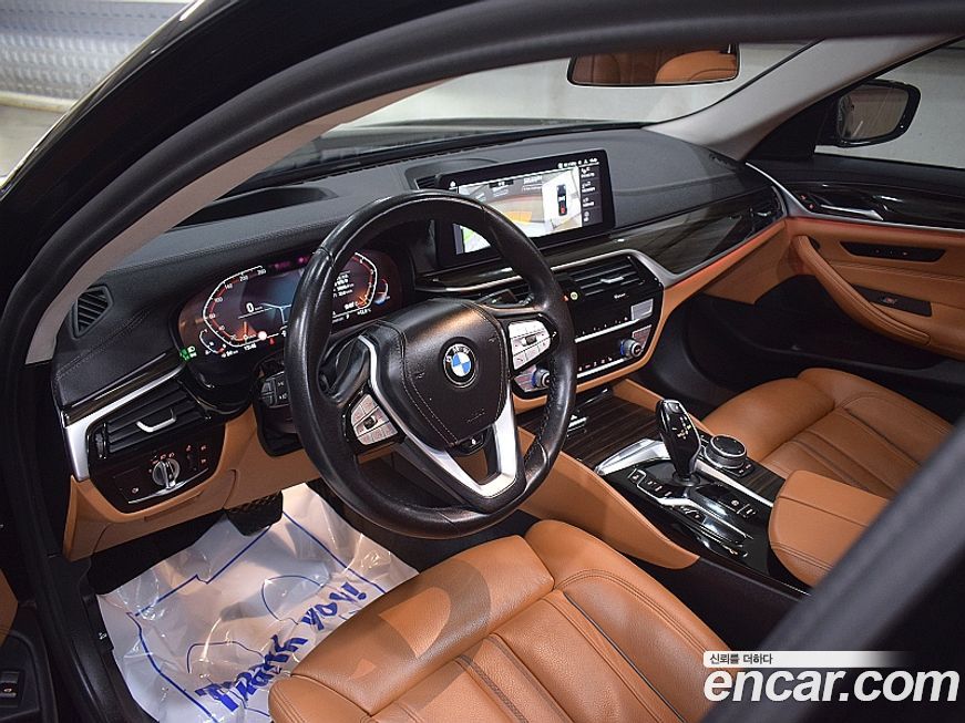 BMW 5-Series 2021