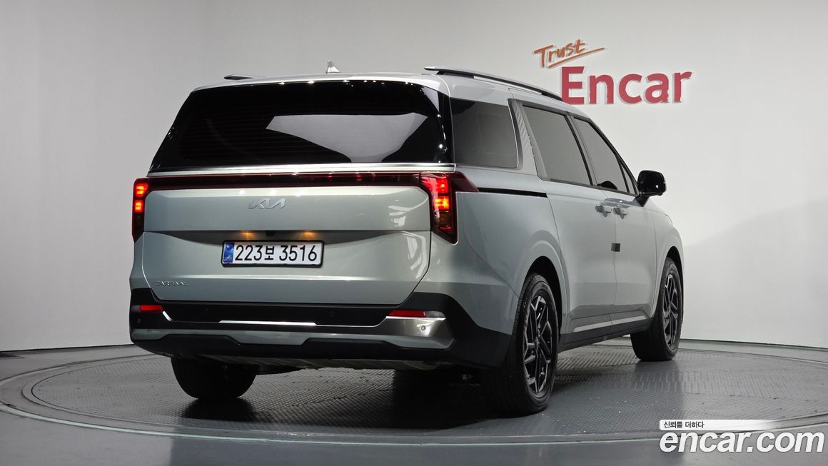 Kia Canival 2025