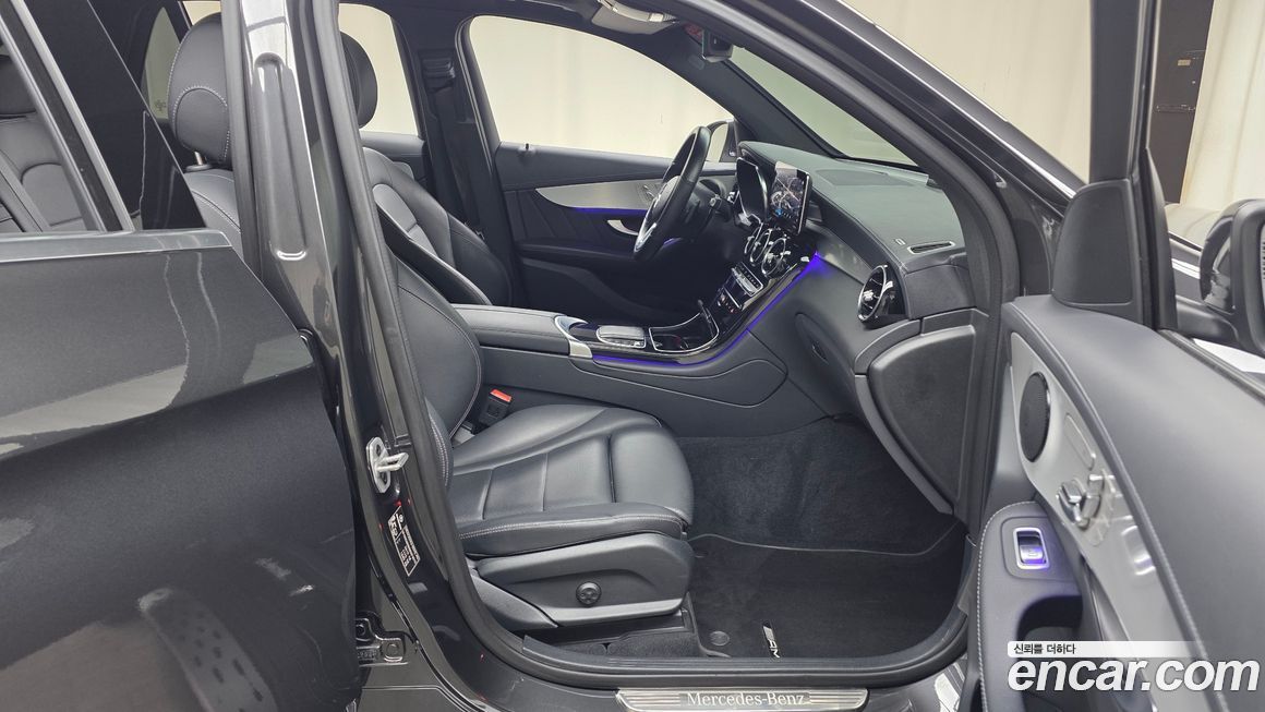 Mercedes-Benz GLC-Class 2022