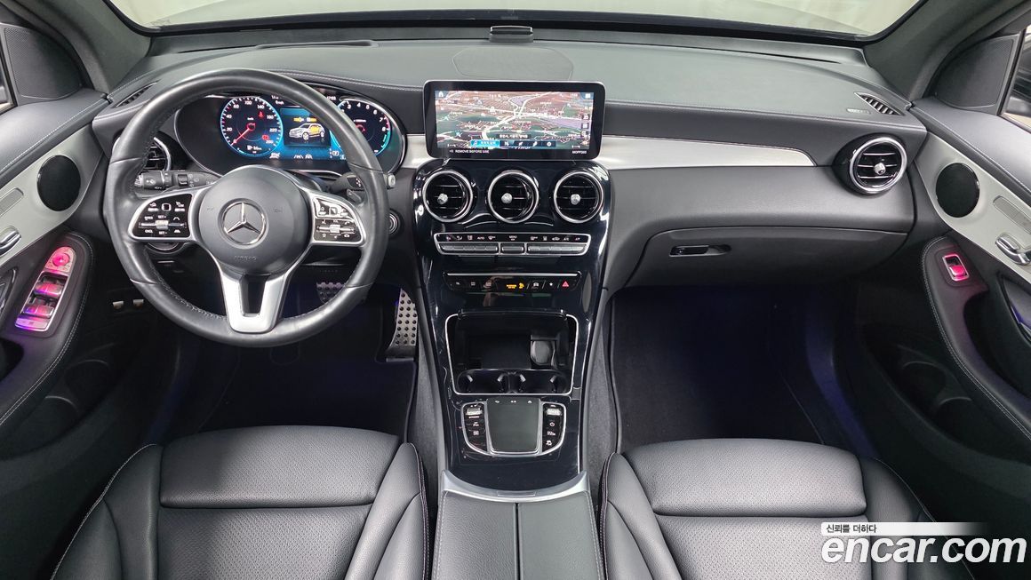 Mercedes-Benz GLC-Class 2022