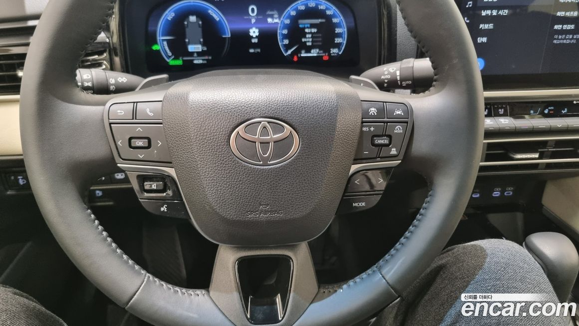 Toyota Camry 2025