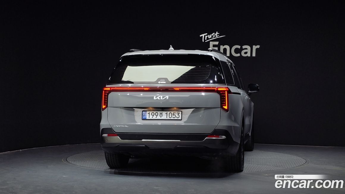 Kia Canival 2025