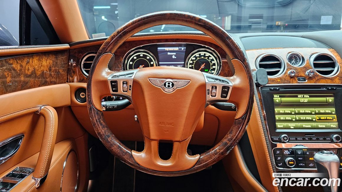 Bentley Flying Spur 2017