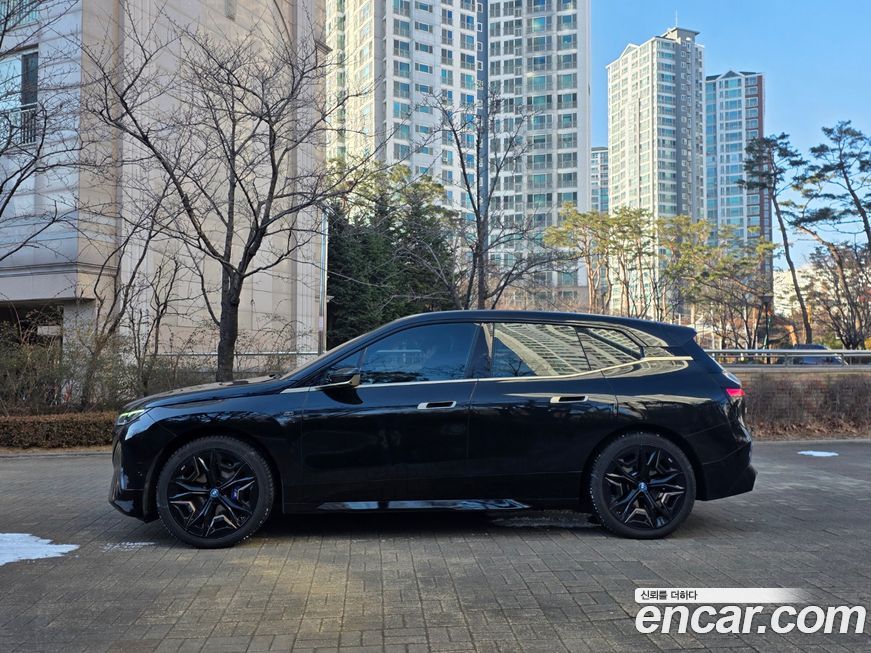 BMW iX 2022