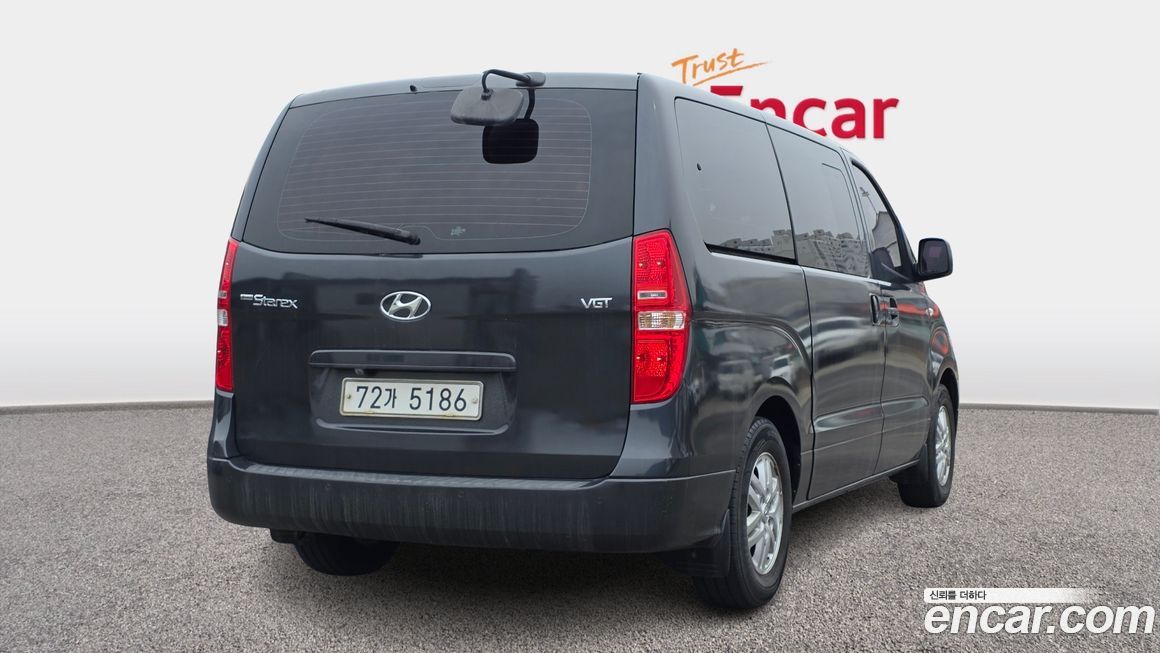 Hyundai Starex 2016