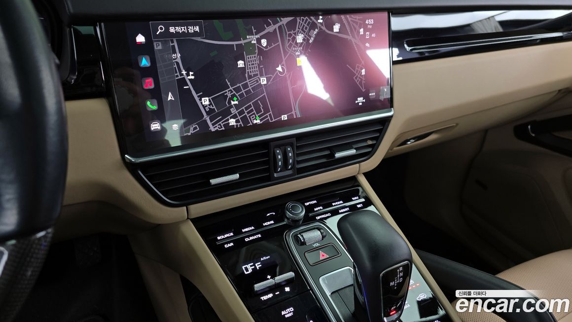 Porsche Cayenne 2022