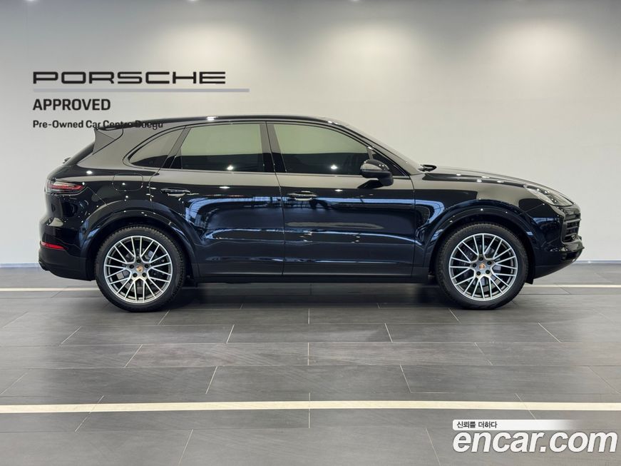 Porsche Cayenne 2023