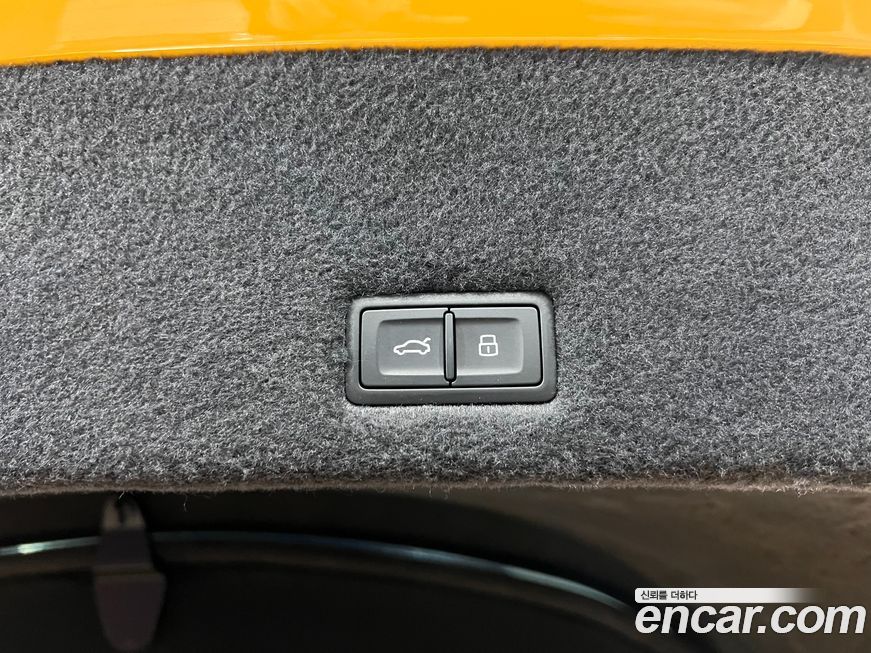 Lamborghini Urus 2021