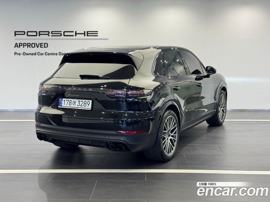 Porsche Cayenne 2023